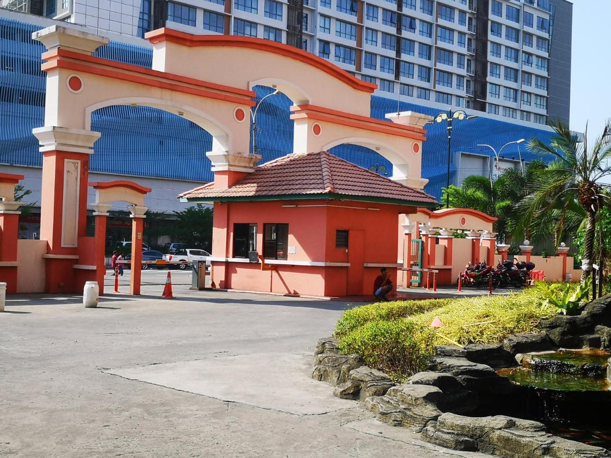 Marina Court Kk City Homestay Kota Kinabalu Eksteriør billede