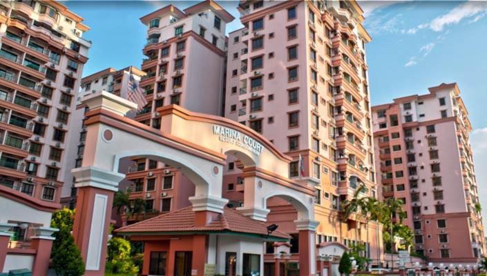 Marina Court Kk City Homestay Kota Kinabalu Eksteriør billede